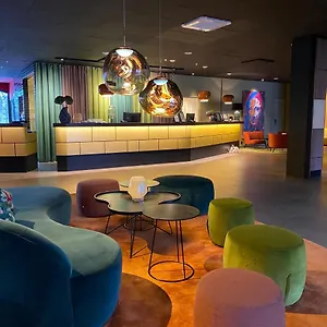 Profilhotels 4*, Nacka Suecia